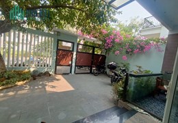 VILLA NAM VIỆT Á , PHÂN LÔ BIỆT THỰ . VÀI BƯỚC RA SÔNG HÀN. GẦN LÃNH SỨ QUÁN HÀN. 200M.  NGANG 10m