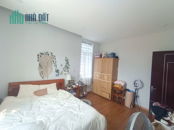 VILLA NAM VIỆT Á , PHÂN LÔ BIỆT THỰ . VÀI BƯỚC RA SÔNG HÀN. GẦN LÃNH SỨ QUÁN HÀN. 200M.  NGANG 10m
