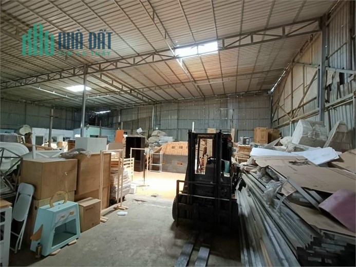 xưởng 1100m2 sạch đẹp xe 5 Tấn giá chỉ 50 triệu, mặt tiền Thới An