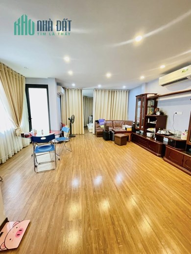 ⚜️ Bán nhà Mặt Phố Nguyễn Trường Tộ, Ba Đình 120m2 C4 MT 5.5m, Chỉ 65 Tỷ ⚜️