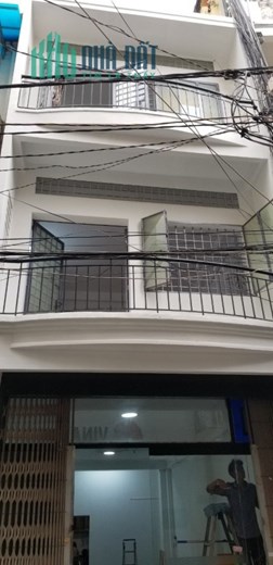 Chính chủ cần cho thuê nhà nguyên căn , TC trệt + hai lầu là xấp xỉ 180 m2  ( trừ cầu thang),rộng