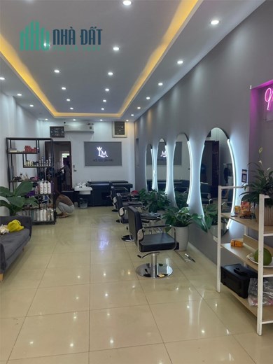 Chính Chủ Cần Sang Nhượng Gấp Quán Tóc mặt tiền đẹp Tại Số 43/1 Đường Bắc Cạn, Thành Phố Thái Nguyên