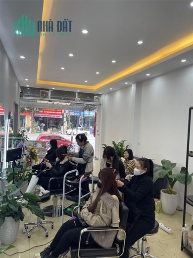 Chính Chủ Cần Sang Nhượng Gấp Quán Tóc mặt tiền đẹp Tại Số 43/1 Đường Bắc Cạn, Thành Phố Thái Nguyên