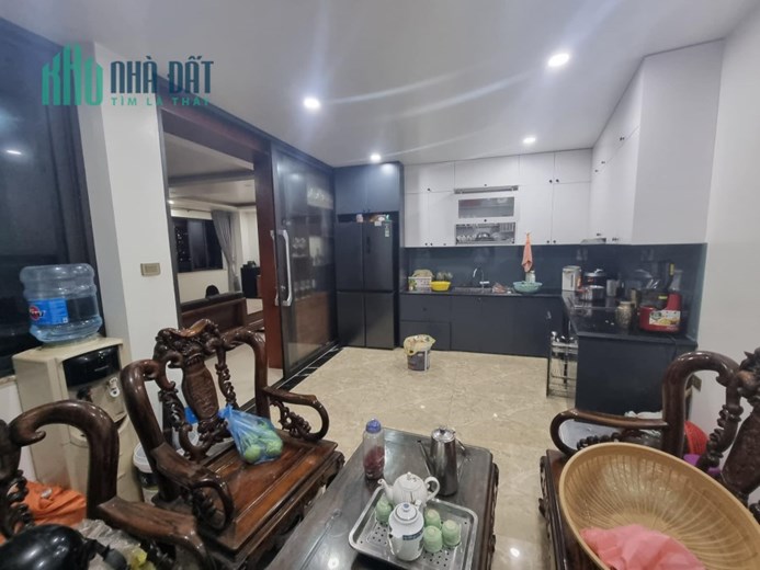 ⚜️ Bán Tòa CCMN Mỹ Đình, Từ Liêm, 209m2, 10T, MT 8m, 37 Phòng KK, Chỉ 40 Tỷ ⚜️