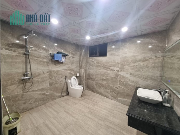 ⚜️ Bán Tòa CCMN Mỹ Đình, Từ Liêm, 209m2, 10T, MT 8m, 37 Phòng KK, Chỉ 40 Tỷ ⚜️