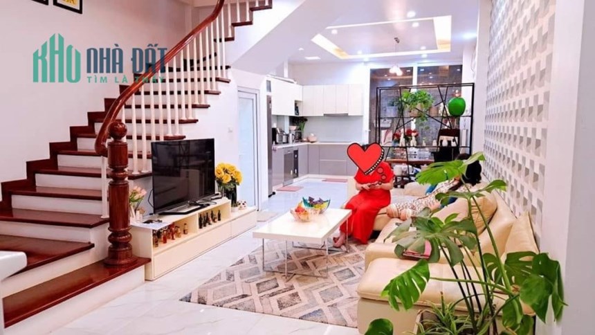 Nhà LK KĐT Văn Phú 79 mét 5 tầng full nội thất 9,3 tỷ