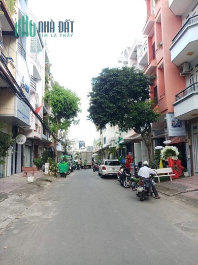 Bán gấp nhà Điện Biên Phủ, Ôtô đậu cửa, 98 m2, giá chỉ 9.5 Tỷ
