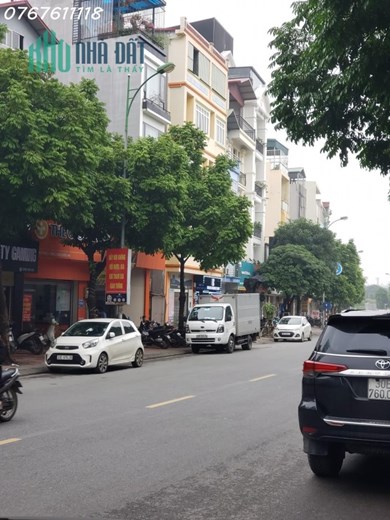 Bán nhà mặt phố Thạch Bàn, Long Biên 75m*5T, MT6m, 17 tỷ