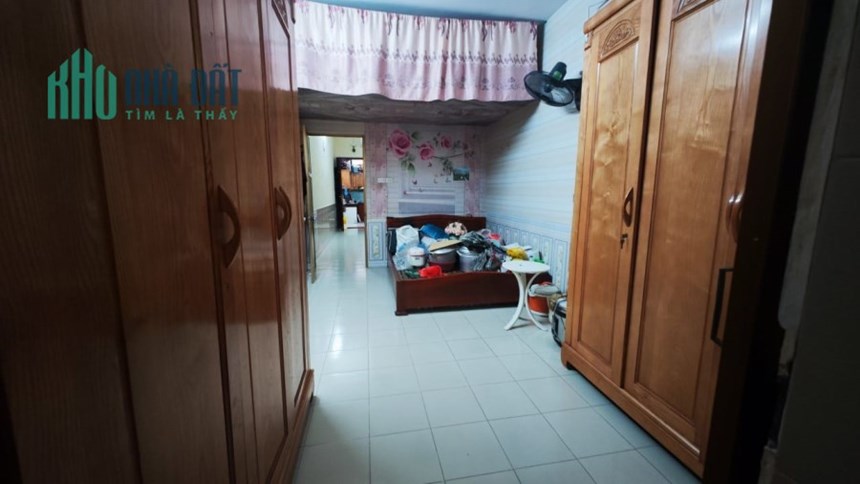 ĐI ĐÂU NỮA!!! Nhỏ tiền có võ tập thể khu Cầu Diễn, 31m2  Chưa đến 2 Tỷ