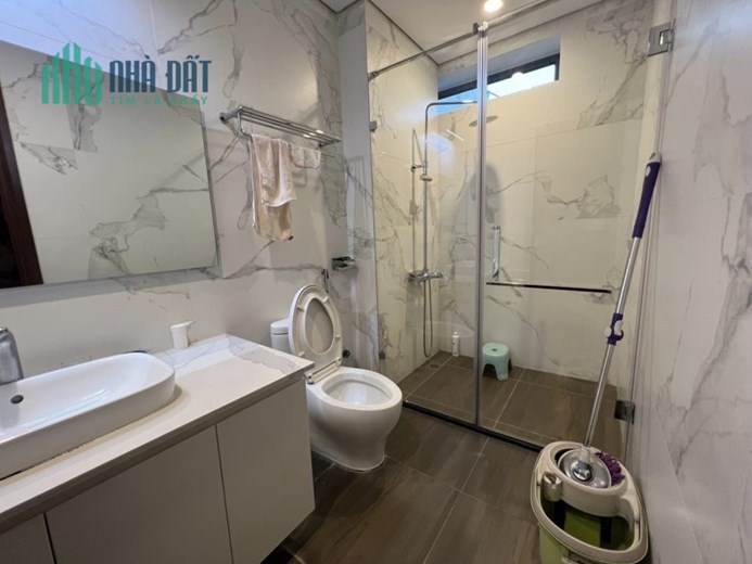 ⚜️ Bán Biệt Thự Lô Góc Mỹ Đình, Từ Liêm, Lâu Đài,  135m2 3T MT 21m, Chỉ 35 Tỷ ⚜️
