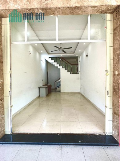 CHO THUÊ MẶT BẰNG Địa chỉ: 621 Ngô Quyền