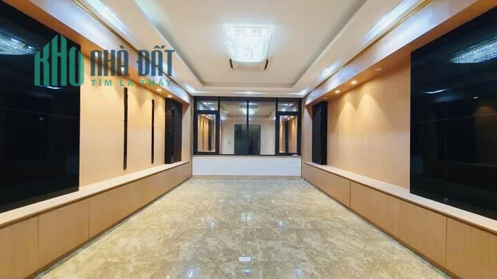 Bán Nhà Mặt Phố Vũ Phạm Hàm, 109M, 69 Tỷ, Kinh Doanh Siêu Đỉnh, SĐCC