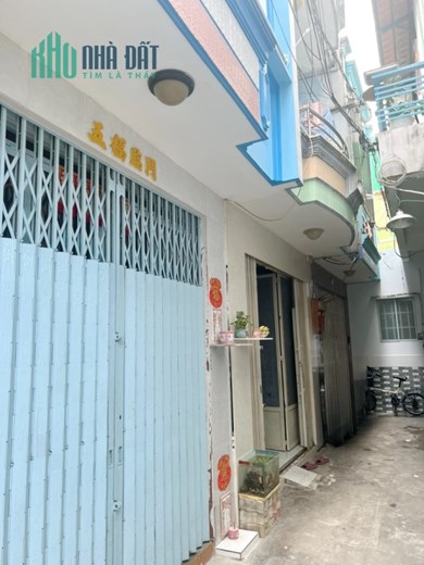Nhà 3 tầng sổ hồng chung đường Lưu Hữu Phước P15Q8 - 2.5 Tỷ