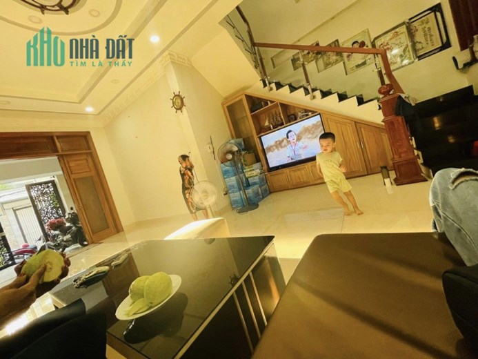 Giảm Mạnh, Chỉ Hơn 5 Tỷ Xách Vali Ở Ngay, HXH Gần Đặng Văn Bi, Thủ Đức