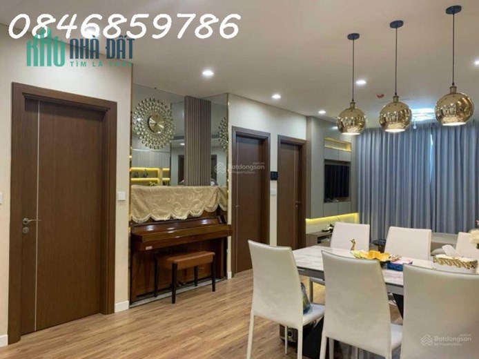 Cần bán căn hộ đẹp như khách sạn 5* The Legend 3 ngủ full đồ