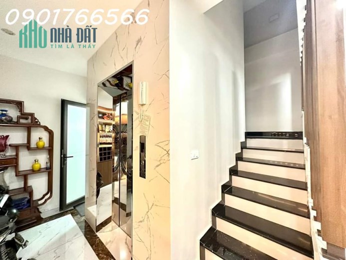 Phân Lô Kinh Doanh Quận Hoàng Mai, Phố Trương Định, 55m x 6T, Giá 12 tỷ.