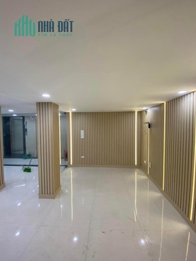 ⚜️ Bán Tòa Nhà Văn Phòng Phố Đỗ Quang, Cầu Giấy, 94m2 8T, MT 7.5m, Chỉ 32 Tỷ ⚜️