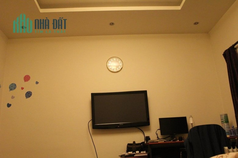 Bán nhà Mặt Tiền Rộng 5,5m Ngõ Thanh Nhàn 6,35 tỷ, 80mx4T, sđcc