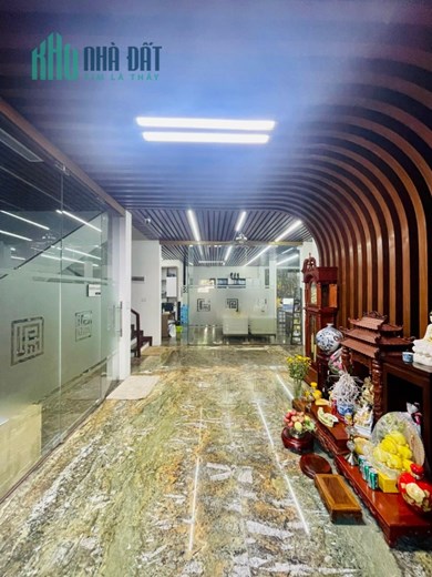 ⚜️ Bán Biệt Thự Linh Đàm, Hoàng Mai, 220m2 4T MT 11m, Chỉ 44.5 Tỷ ⚜️