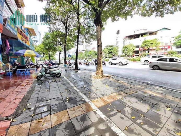 CỰC HIẾM BÁN TÒA NHÀ 8 TẦNG MẶT PHỐ TRẦN DUY HƯNG 110M2, VỈA HÈ 5m, KD ĐỈNH, 35,8 TỶ.