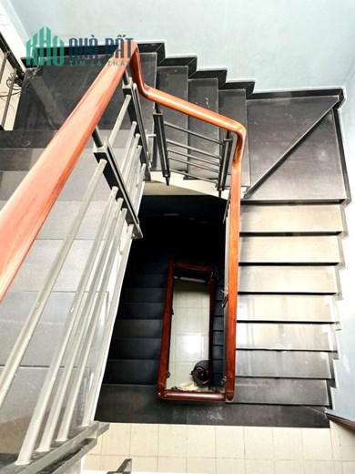 BÁN NHÀ TÂN PHÚ GIÁP TÂN BÌNH HXH 6Mx12M 3TẦNG