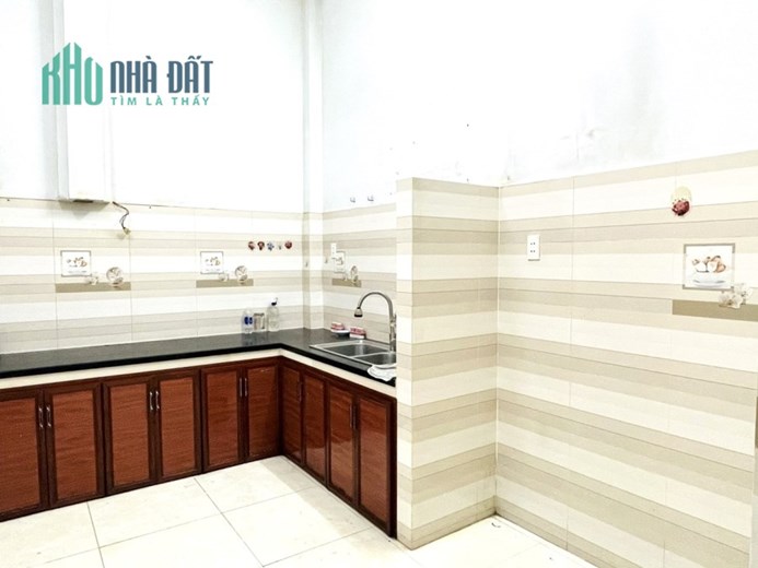 BÁN NHÀ TÂN PHÚ GIÁP TÂN BÌNH HXH 6Mx12M 3TẦNG