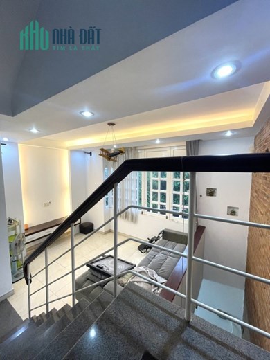 Tân Bình - P3 HXH thông -Dt 52M2 -ngang hơn 5 m - Nhỉnh 8 Tỷ Tl