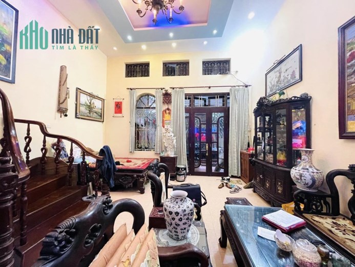 Bán nhà phố Xã Đàn– Đống Đa, 10M ra ô tô , 53.4m2 , 5.5 tỷ