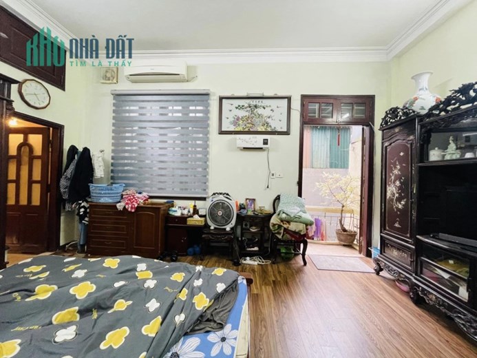 Bán nhà phố Xã Đàn– Đống Đa, 10M ra ô tô , 53.4m2 , 5.5 tỷ