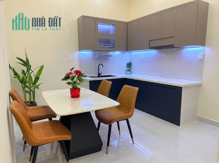 Bán nhà Biệt Thự Mini 2 tầng mới BTCT Bà Hom Quận 6 37m2 HXH sổ đẹp nhỉnh 4 tỷ