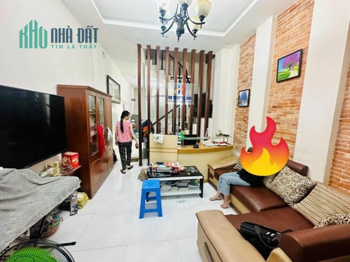 Chủ Định Cư Gấp, Bán Nhanh Nhà 72m2, 4PN,  Ngay Phạm Văn Đồng, Thủ Đức