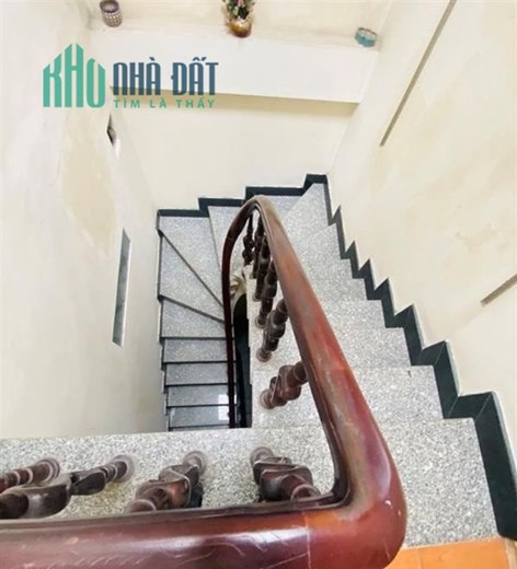 Bán nhà mặt đường tuyến 2 Lạch Tray, 40m 3 tầng, GIÁ 5 tỉ kinh doanh đẹp
