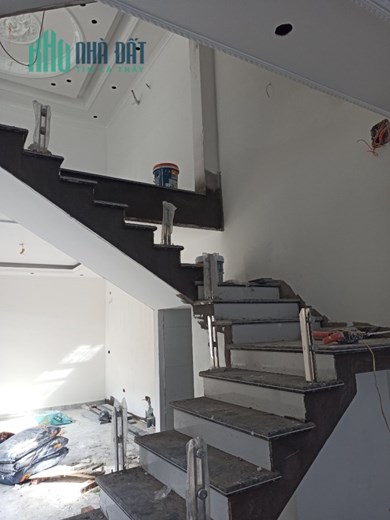 Bán nhà đường Hồ Sen Mới, 47m 4 tầng mới tinh, ngõ ô.tô, GIÁ 3.6 tỉ