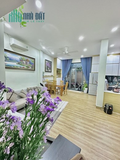 bán nhà lê trọng tấn tân phú 50m2 3 tầng siêu đẹp