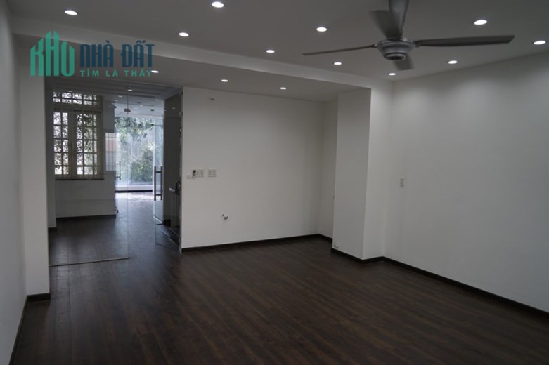 GÒ VẤP, NHÀ PHỐ ĐỒNG BỘ PHAN VĂN TRỊ P7, 4 TẦNG, DT 5 x 19m, CHỈ 18 TỶ