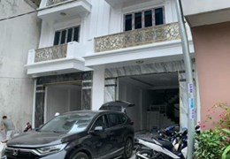 Bán nhà ngõ 225 Ngô Gia Tự, diện tích 100m 4 tầng ngõ ô.tô GIÁ 5.4 tỉ