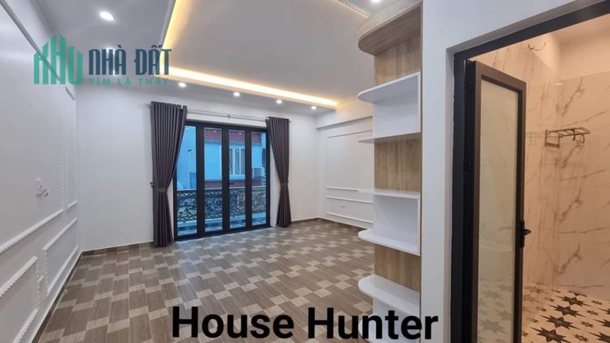 Bán nhà ngõ 225 Ngô Gia Tự, diện tích 100m 4 tầng ngõ ô.tô GIÁ 5.4 tỉ