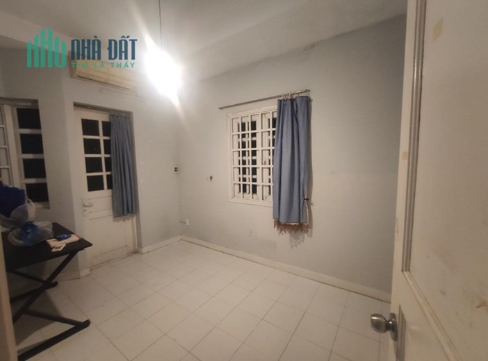 BÁN NHÀ HXH KHU BIỆT THỰ ĐOÀN THỊ ĐIỂM PHAN XÍCH LONG - ngang gần 5m - 4 TẦNG - CHỈ 6 TỶxxx