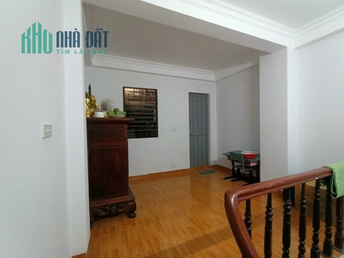 Nhỉnh 2 tỷ có nhà Bùi Xương Trạch Thanh Xuân 26m 4 tầng mặt tiền 3.5m ngõ thông 15m ra ô tô tránh