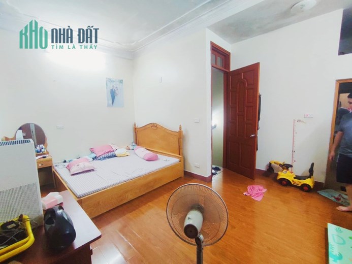 BÁN NHÀ CẦU GIẤY - MAI DỊCH - KINH DOANH - Ô TÔ TRÁNH- PHÂN LÔ-GẦN PHỐ - 54M - 5 TẦNG - 7PN