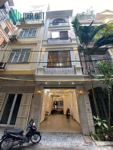 Đỗ Quang, nhà đẹp sát phố, 2 mặt ngõ to như phố, ô tô ngủ nhà, 5 tầng, phân lô vuông vắn