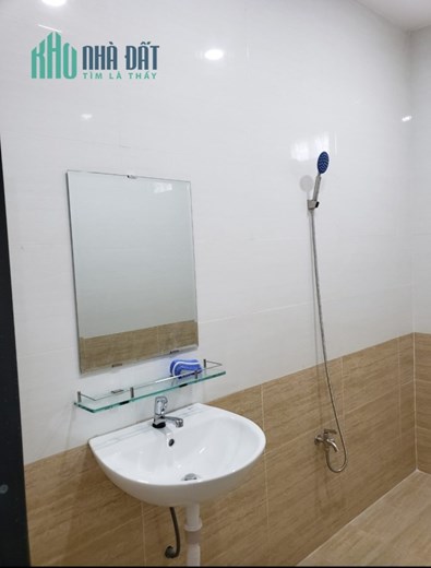 Cho thuê nhà hẻm 6m Tân Kỳ Tân quý quận Tân phú 4 x 20m x 3T chỉ 14 triệu TL
