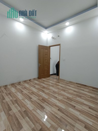 Bán nhà HXT Nguyễn Văn Yến, TP 53m2 4T ngang 6.4 khu dân trí, tiện làm VP giá chỉ 5 tỷxx