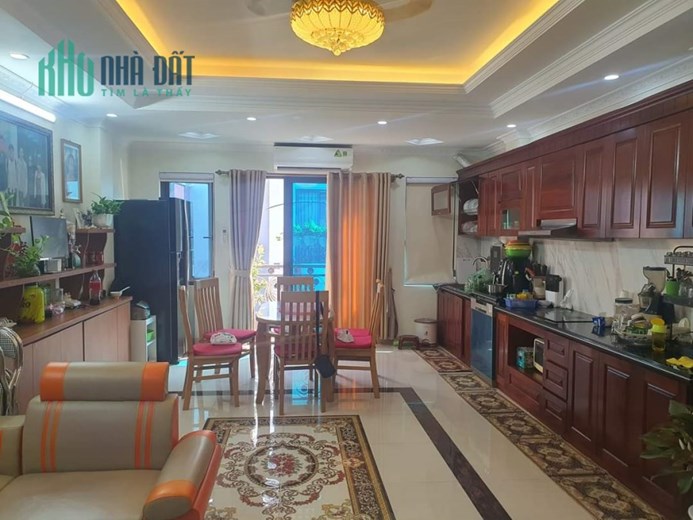 Anh trai tôi cần Bán Nhà Phố Hồ Tùng Mậu, Cầu Giấy. Gần ĐH Quốc Gia. MẶT NGÕ KINH DOANH, 7 tầng. Ô