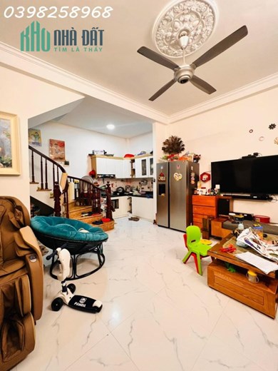 BÁN NHÀ ĐẶNG TIẾN ĐÔNG, 33m2x 5T, MT4.5m, Ô TÔ ĐỖ CỔNG, LÔ GÓC, KINH DOANH, CHỈ NHỈNH 4 TỶ