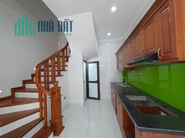 Với 3,1 tỷ mua nhà 30m2x4 tầng gần Đại Học Công Đoàn có xứng đáng?