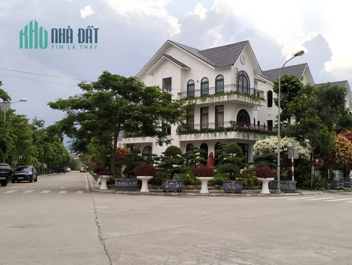 Kinh doanh nhà hang, café, văn phòng đẳng cấp vị trí đắc địa có 1 0 2 KĐT Văn Khê – Hà Đông