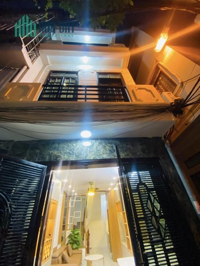 NHÀ ĐẸP KIM NGƯU, PHÂN LÔ, Ô TÔ, KHU DÂN TRÍ CAO, Ở SƯỚNG 38m x 5T, NHỈNH 4 TỶ 0901753139