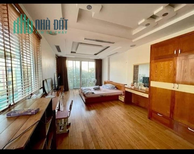Một căn duy  nhất rẻ nhất KĐT Văn Khê  Hà Đông 
Chủ nhà gửi bán nhà 5 tầng dịch vụ Cây Quýt - La