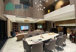 CỰC GẤP 31.triệu/m2 - Penthouse 136 Hồ Tùng Mậu- 189m2 BC Đông Nam